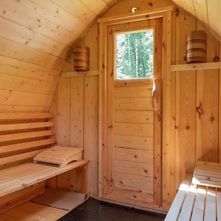 Bed & Breakfast Deluxe - Cuore Selvatico 3*